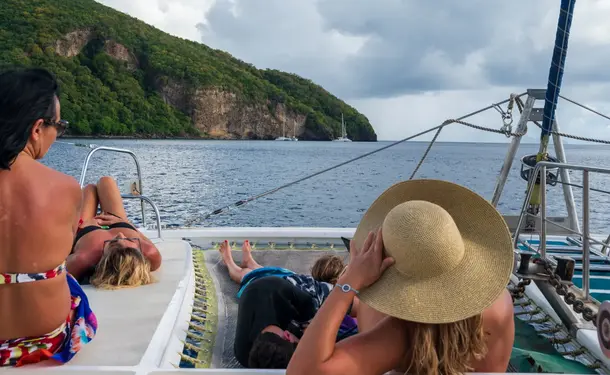 Afternoon catamaran in the south of the island
