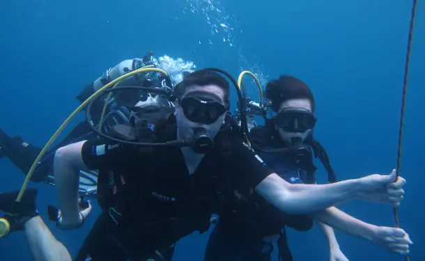 Journée catamaran en petit comité avec les tortues