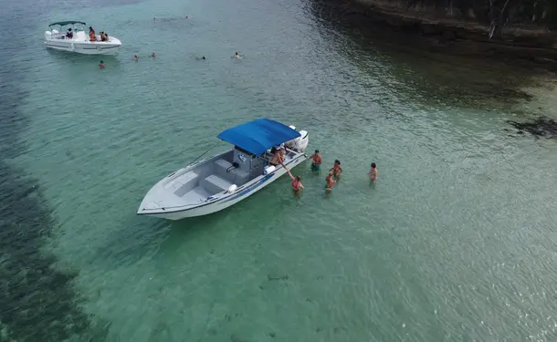 Full day to discover the islets of François (with lobster)