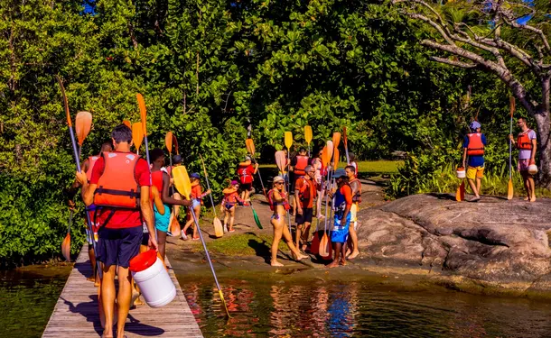 Petite randonnée guidée en Kayak dans la mangrove des Trois-Ilets