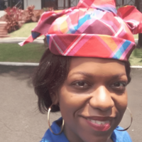 <span class="translation_missing" title="translation missing: fr.pages.partials.home_percs_hosts.photo_of_host, host_name: Christelle">Photo Of Host</span>
