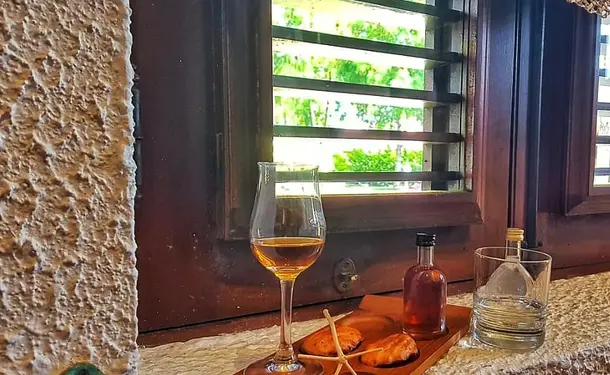 Gourmet and initiation to the traditional yole 