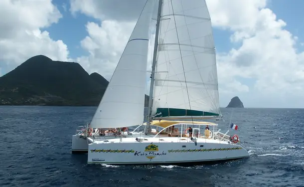 Afternoon catamaran in the south of the island