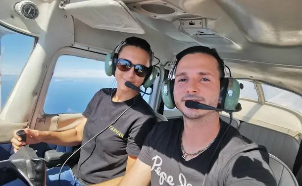 Martinique seen from the sky at the controls of a plane