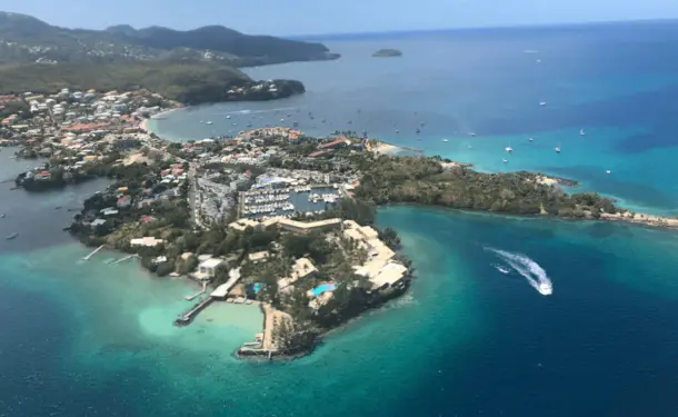 Survolez la Martinique à bord d'un autogire (30mins)