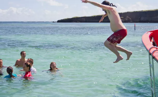 Balade en bateau à la baignoire de Joséphine