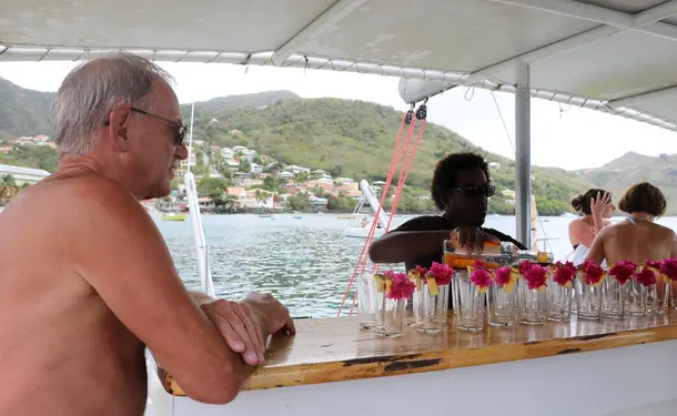 Catamaran getaway at the foot of Rocher du Diamant