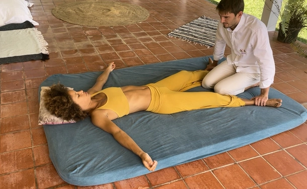Massage thaï yoga dans la campagne du gros morne