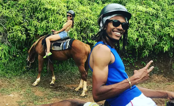 Discovery horse ride in Goyave