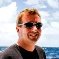 <span class="translation_missing" title="translation missing: en.pages.partials.home_percs_hosts.photo_of_host, host_name: Johan &amp; Laurine">Photo Of Host</span>