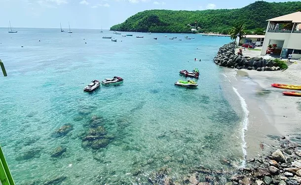 Jet-ski : Virée inoubliable aux pieds du Rocher du Diamant