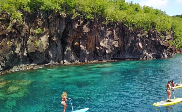 Découverte des criques insolites de Grande anse en paddle !