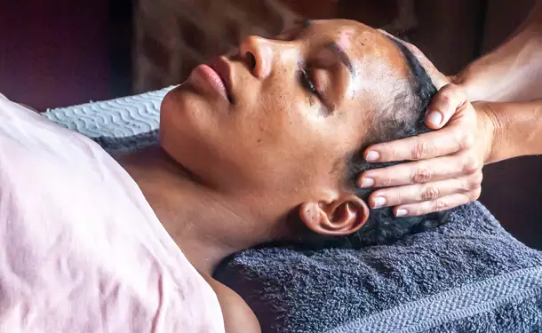 Massage traditionnel Ayurvédique (Abyhanga)