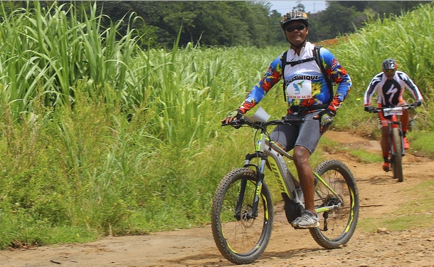 Bike best sale riding backpack