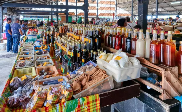 Le marché couvert de Fort-de-France