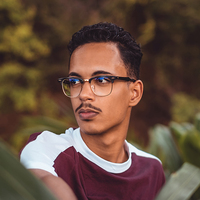 <span class="translation_missing" title="translation missing: en.pages.partials.home_percs_hosts.photo_of_host, host_name: Dylan">Photo Of Host</span>