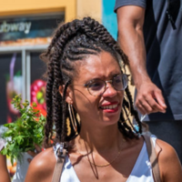 <span class="translation_missing" title="translation missing: en.pages.partials.home_percs_hosts.photo_of_host, host_name: Madly">Photo Of Host</span>