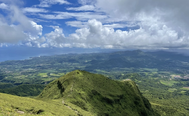Ascension emblématique de la Montagne Pelée